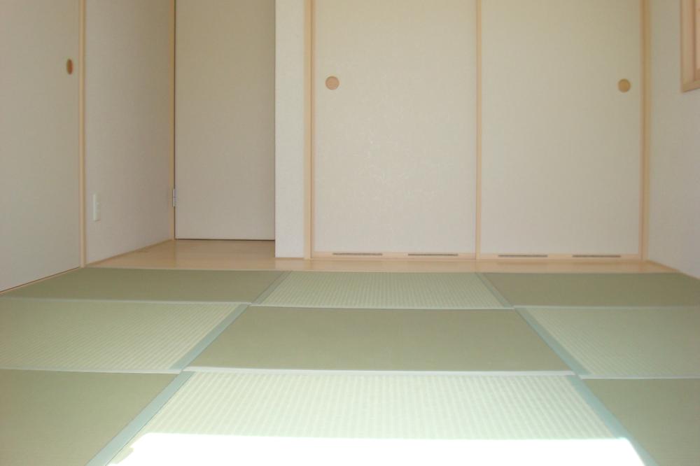 Other introspection. Indoor (September 2013) Shooting