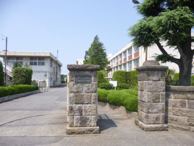 high school ・ College. 2690m to Gunma Prefectural Tamamura High School
