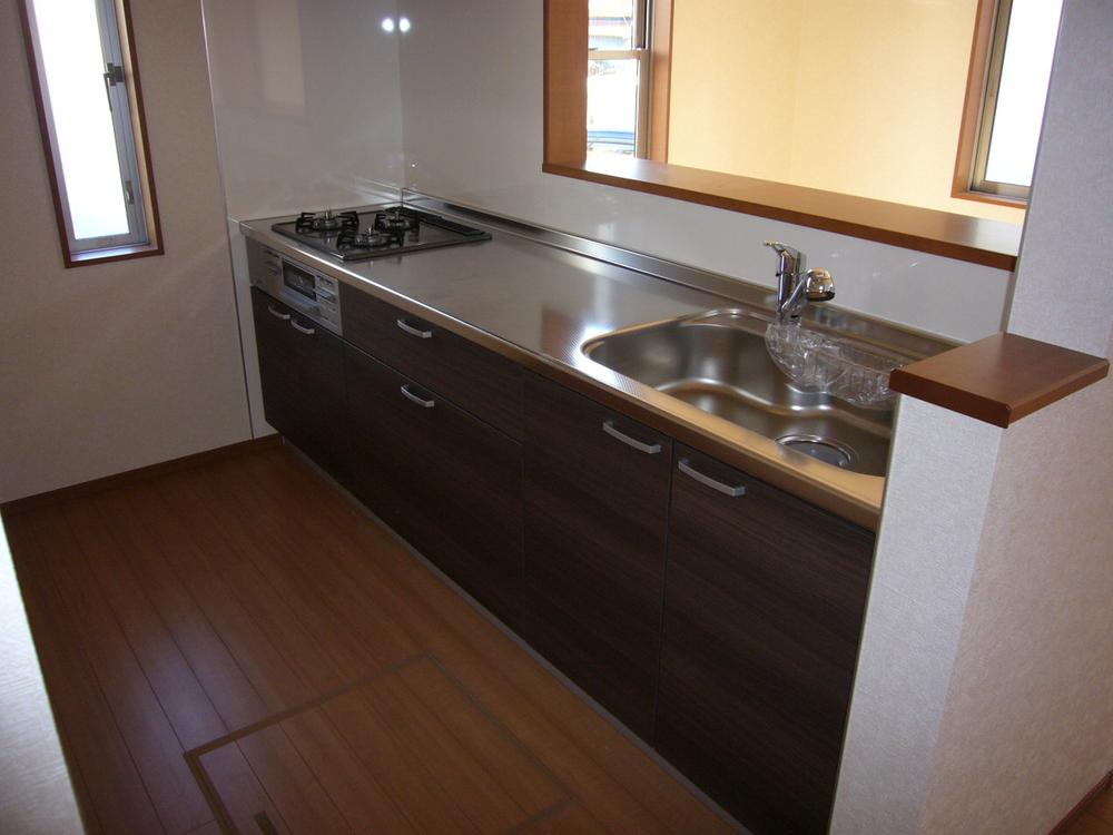 Kitchen. Indoor (10 May 2013) Shooting