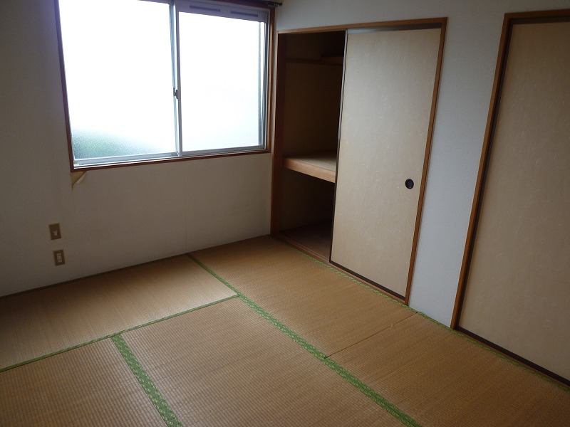 Other room space. North Japanese-style room