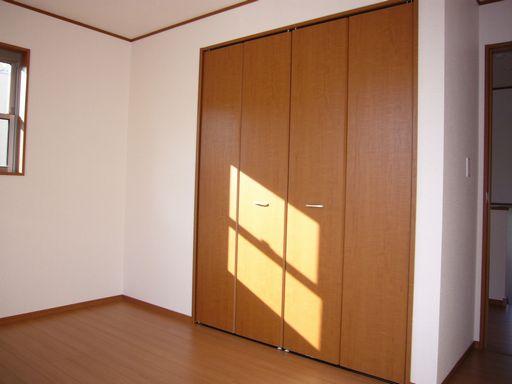 Entrance. Local (10 May 2013) Shooting