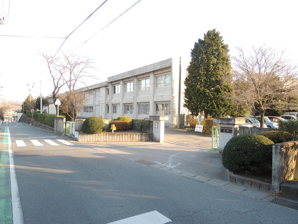 Primary school. 501m until Shibukawa Municipal Shibukawa North Elementary School