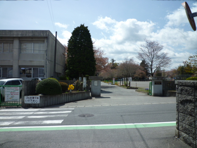 Primary school. 1293m to Shibukawa Municipal Shibukawa north elementary school (elementary school)