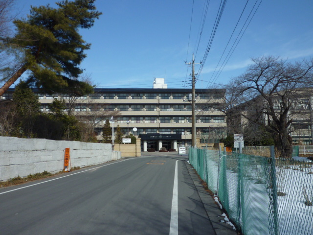 high school ・ College. Gunma Prefectural Shibukawa Technical High School (High School ・ NCT) to 463m