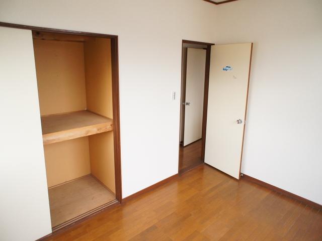Construction ・ Construction method ・ specification. Western style room