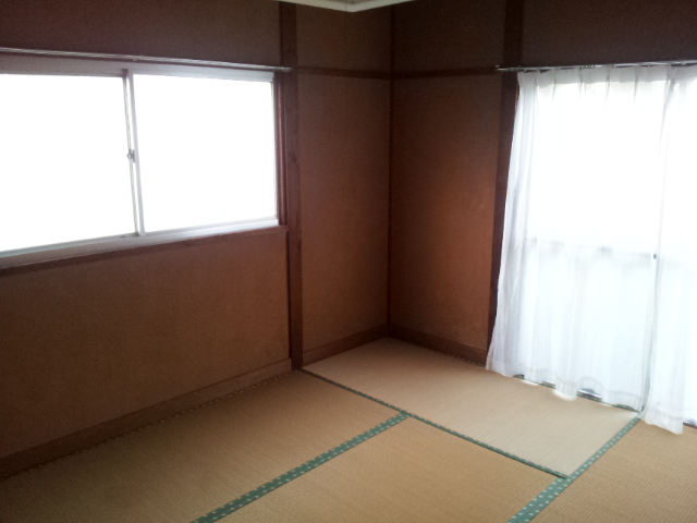 Living and room. Japanese-style room 6 tatami