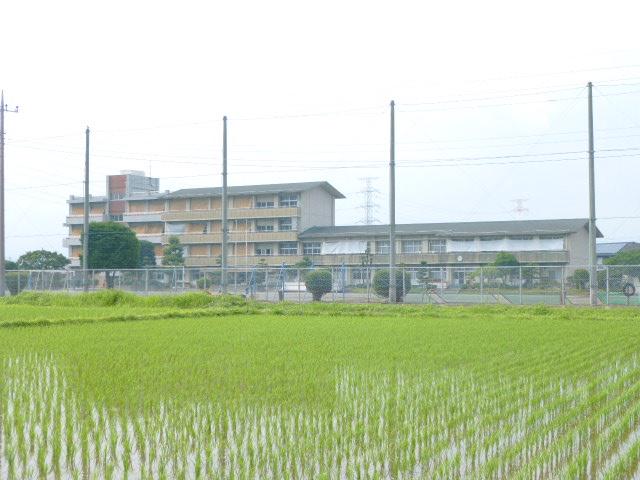 Junior high school. 347m to Takasaki Municipal Toyooka Junior High School
