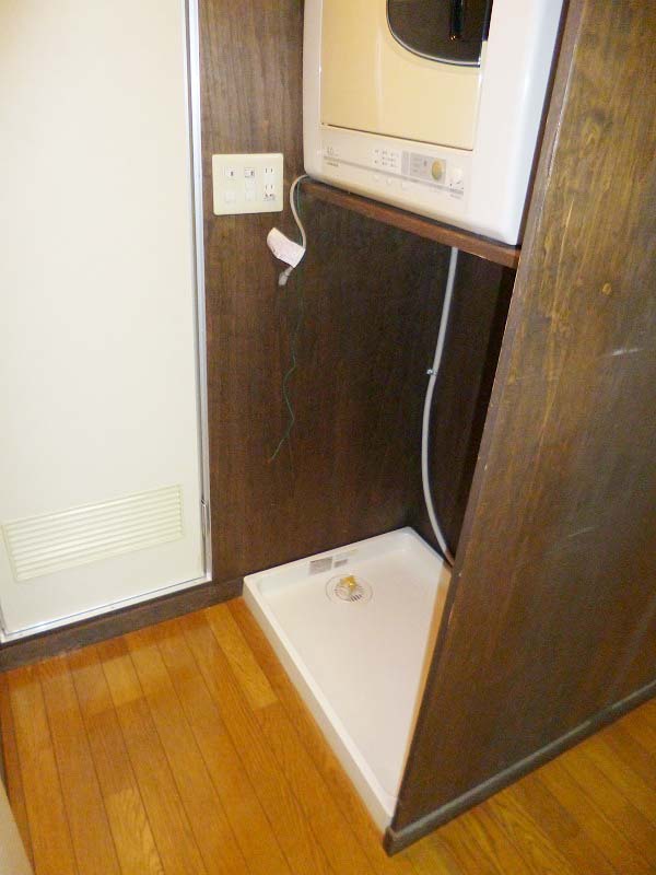 Other room space. Indoor Laundry Storage