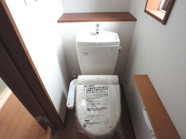 Other Equipment. Construction cases toilet