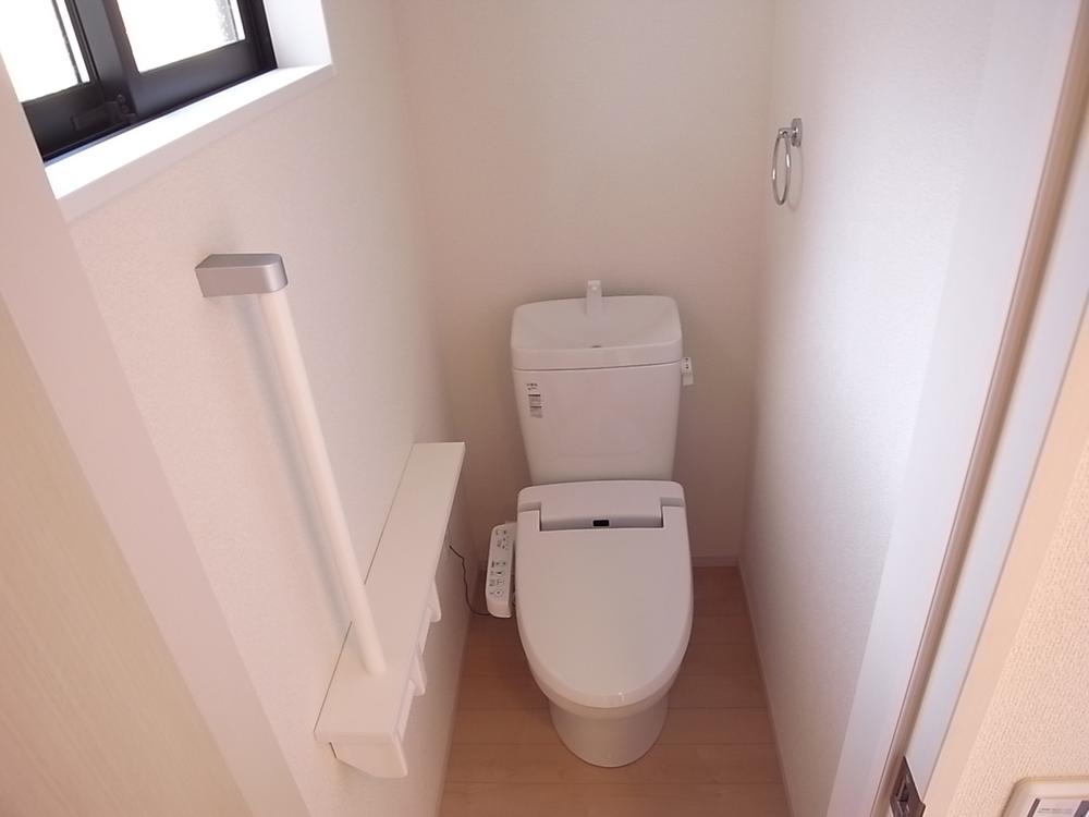 Toilet. 1 ・ Second floor toilet Bidet ・ Warm toilet equipped! 