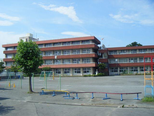 Primary school. 445m to Takasaki City Orui Elementary School