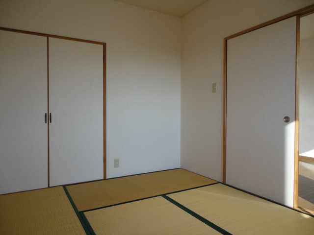 Other room space