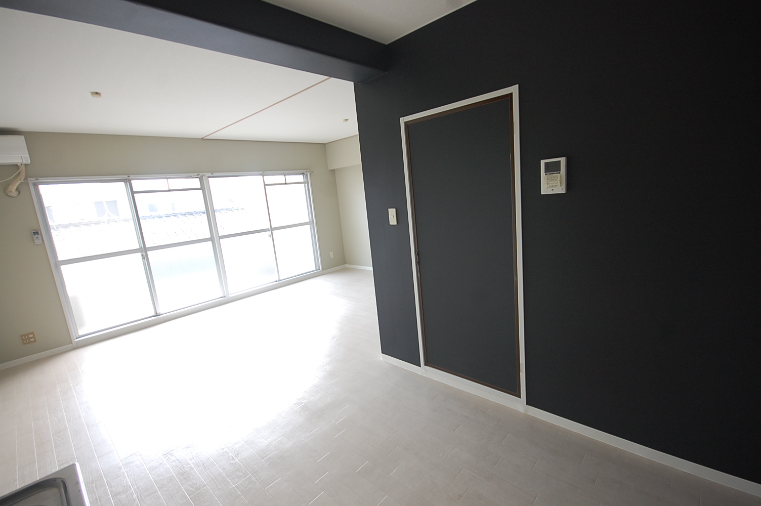 Living and room