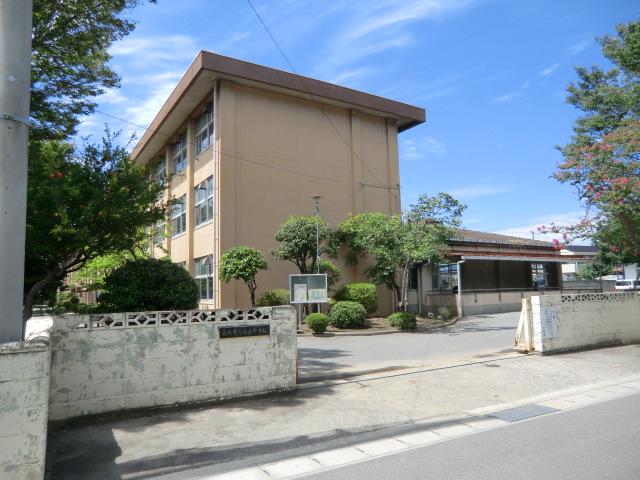 Junior high school. 2571m to Takasaki City Kominami junior high school