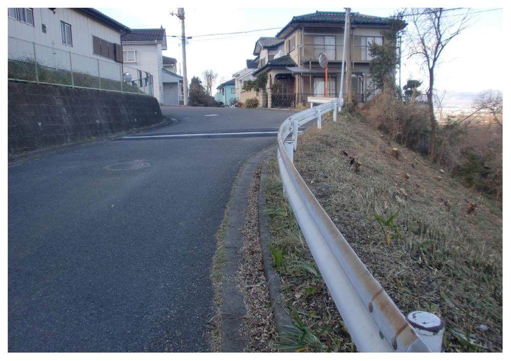 Local photos, including front road. South road