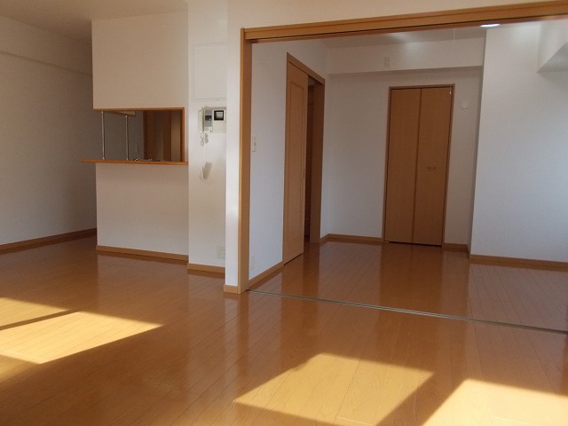 Living and room