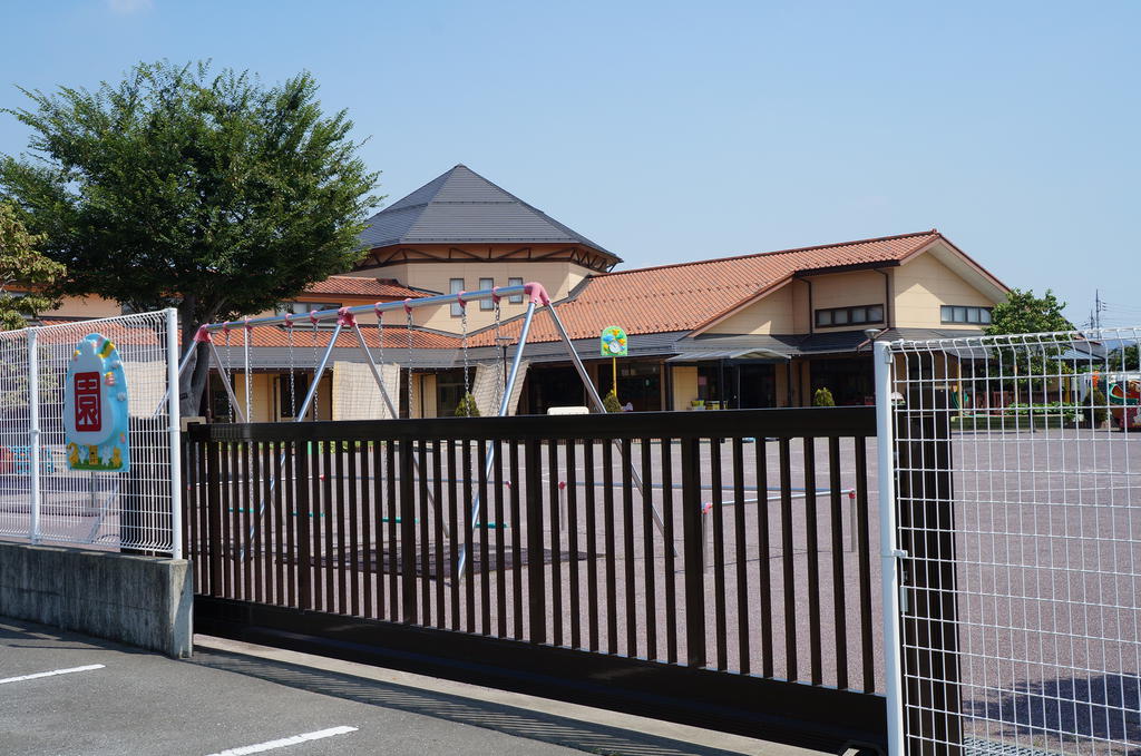 kindergarten ・ Nursery. Takasaki, Gunma stand south nursery school (kindergarten ・ 925m to the nursery)