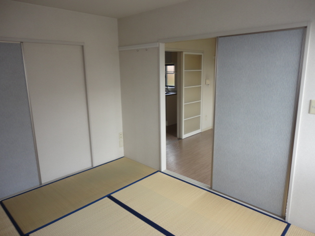 Living and room. Japanese-style room. 