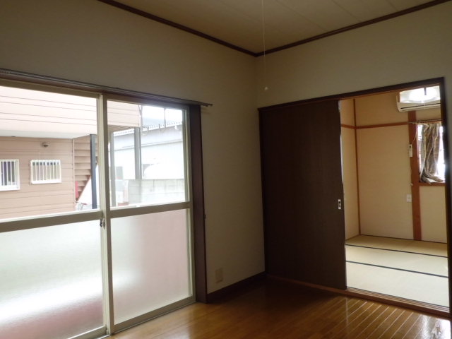 Living and room