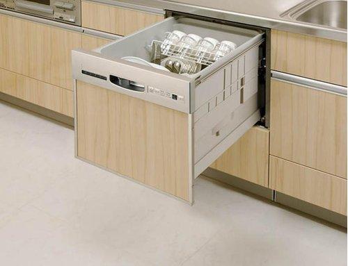 Other Equipment. Built-in type of dishwasher to firmly support the housework mom . 