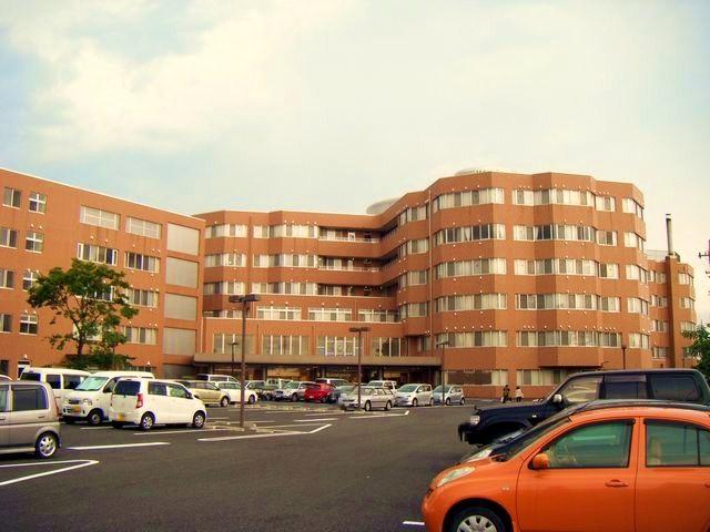 Hospital. 2941m until the medical corporation Association Yamazaki meeting Saint-Pierre hospital