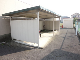 Other common areas. Bicycle-parking space