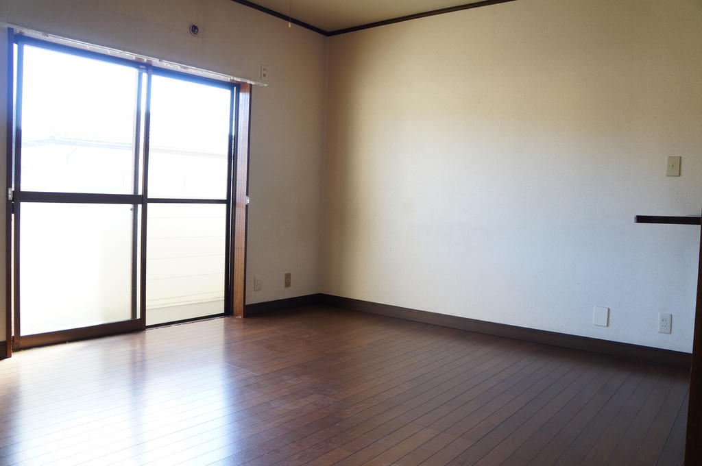 Living and room. Spacious LDK 10 Pledge! 