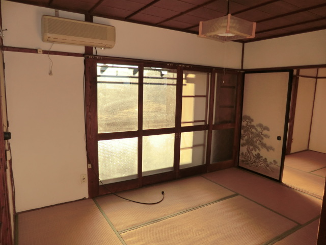 Living and room