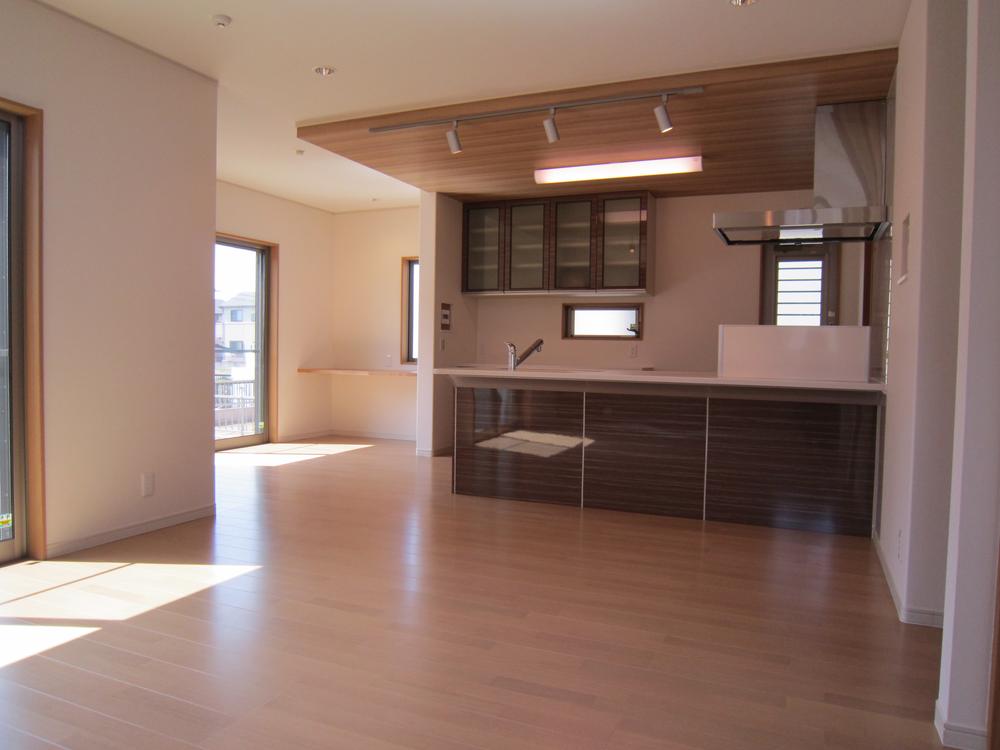 Living. LDK of cafe-style open kitchen