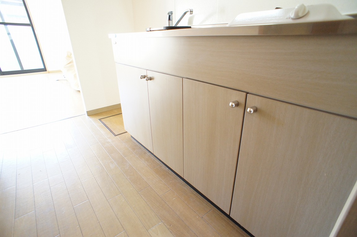 Kitchen. Bright white interior.