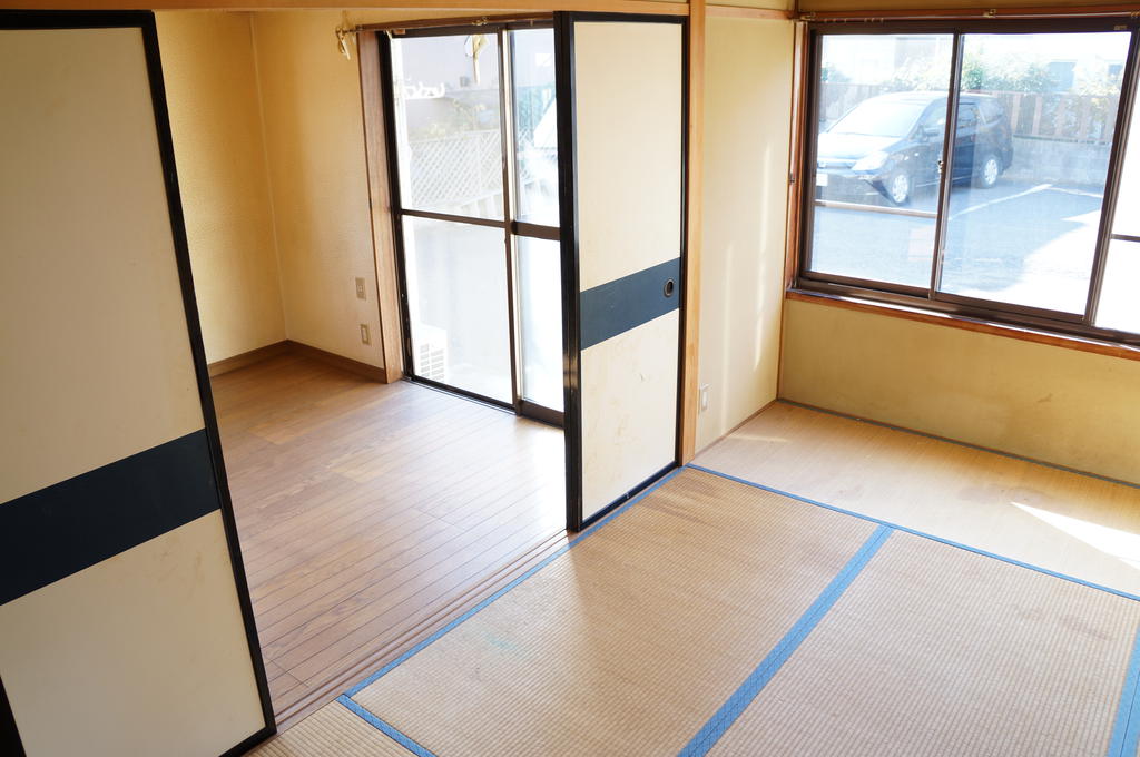 Living and room. Japanese-style room is perfect for a nap space for children