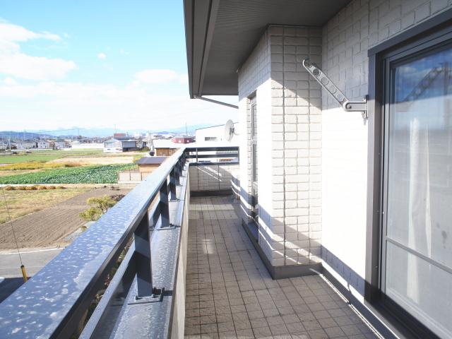 Construction ・ Construction method ・ specification. Balcony