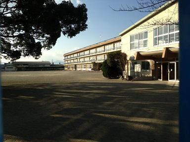 Primary school. 1200m to Takasaki City Yoshii Elementary School