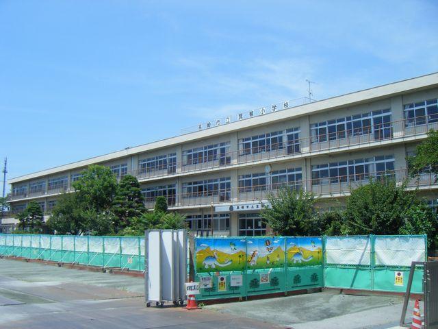 Primary school. 2400m to Takasaki Municipal Minowa Elementary School