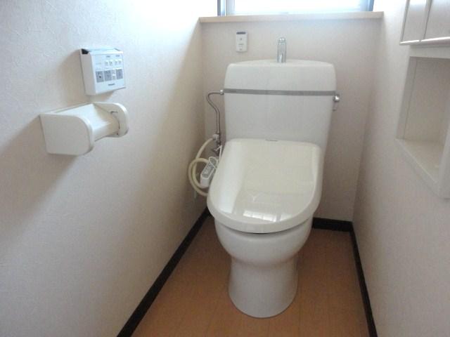 Other Equipment. Toilet