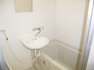 Bath. Popular bus ・ Toilet by type.