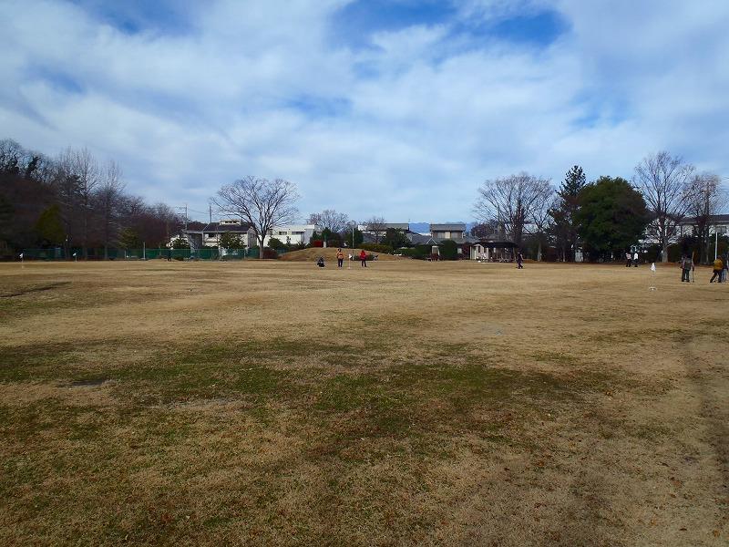 park. 9m to Shiroyama Central Park