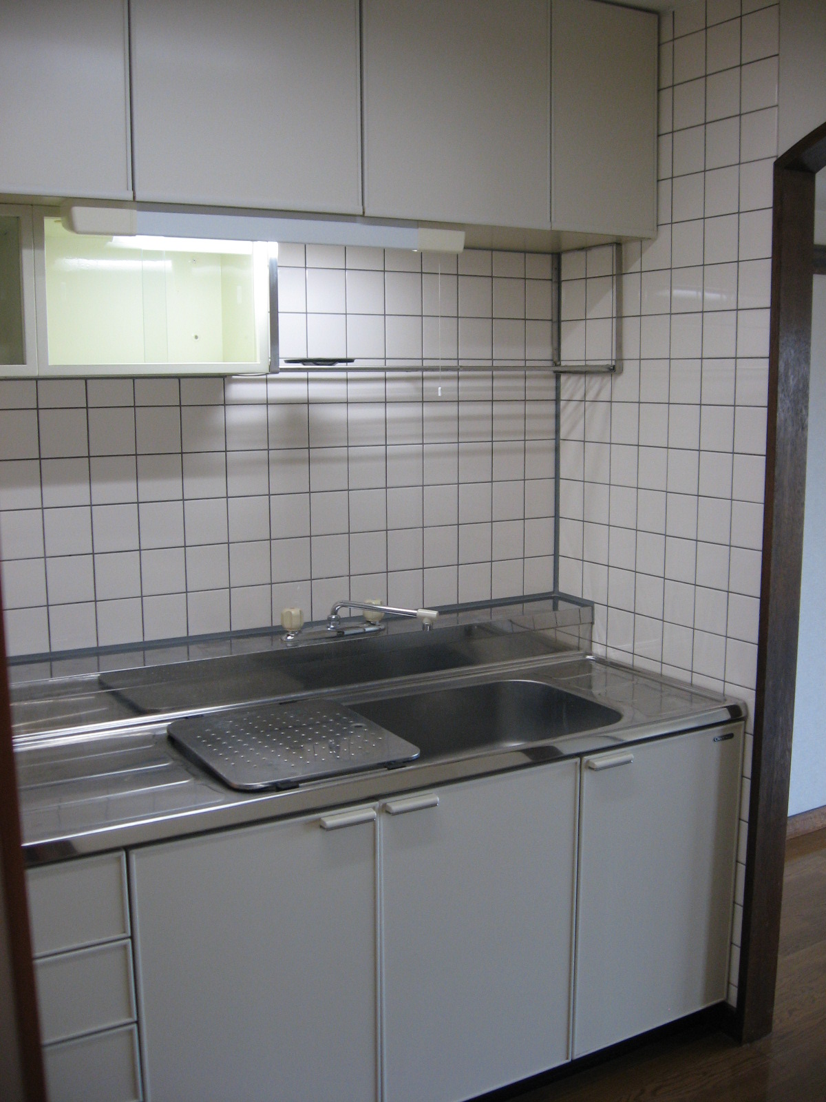 Kitchen. With hanging cupboard