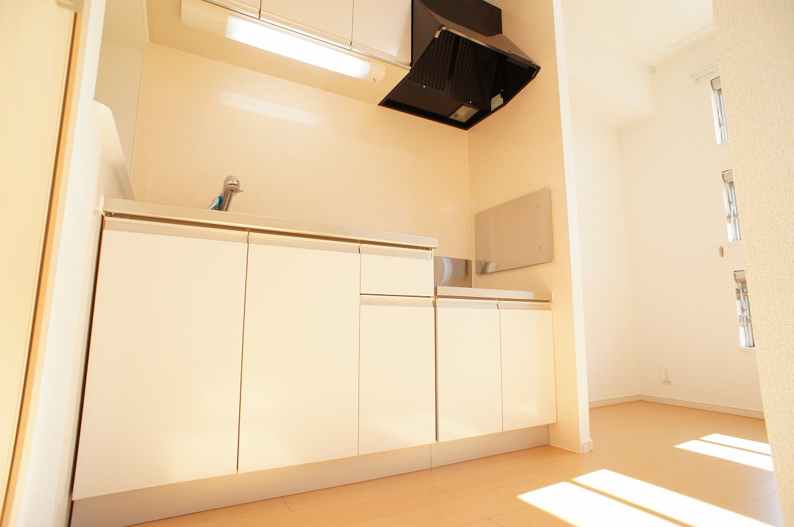 Kitchen. 1 ~ Just the right size of the kitchen to live with two people ☆ 彡