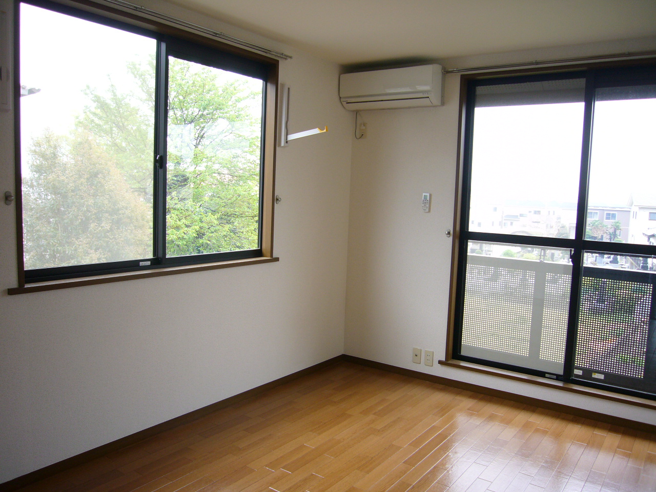 Living and room
