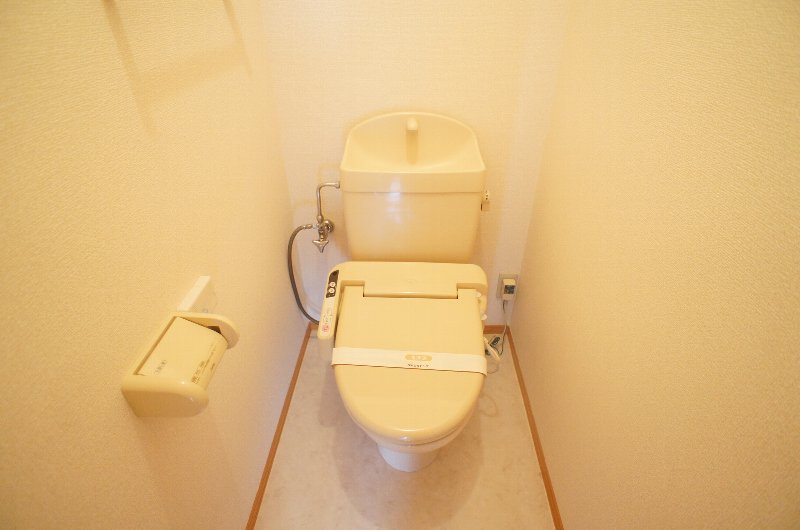 Toilet. With Washlet! People are often troubled that there is no