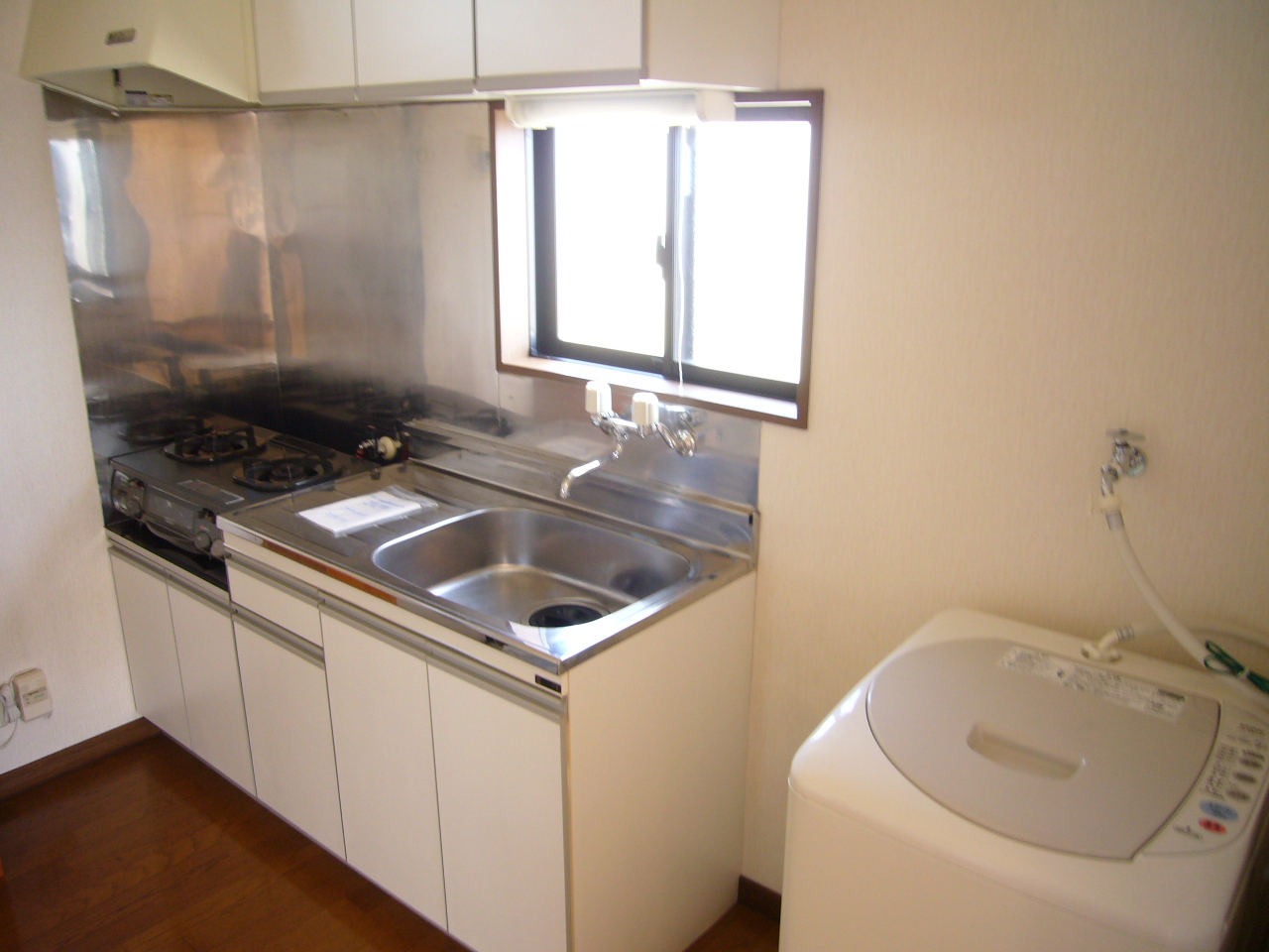 Kitchen. With gas stove