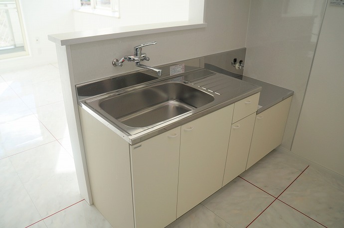 Kitchen. White and clean kitchen