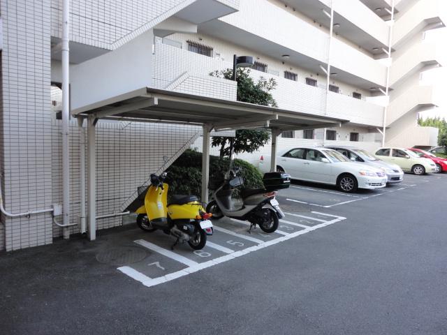 Construction ・ Construction method ・ specification. Motorcycle Parking