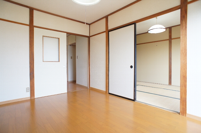 Living and room. Renovation to Western-style ☆ 