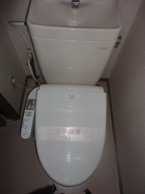 Toilet. WL