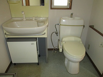 Washroom. Wash basin ・ toilet