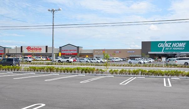 Shopping centre. 3490m until the power Mall Maebashi south