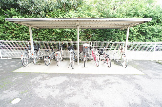 Other common areas. Is a bicycle parking lot. 