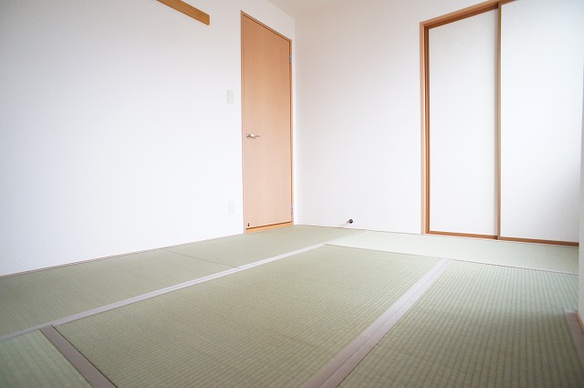 Other room space. I thoughtese-style room Kana ~ . Matari to you of U. 